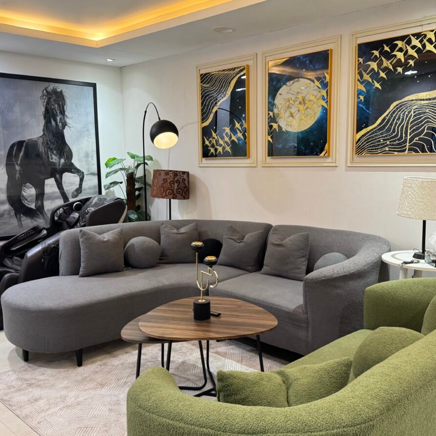 Goldcrest Mall Executive 2-Bedroom Apartment In the Heart of DHA – Lahore