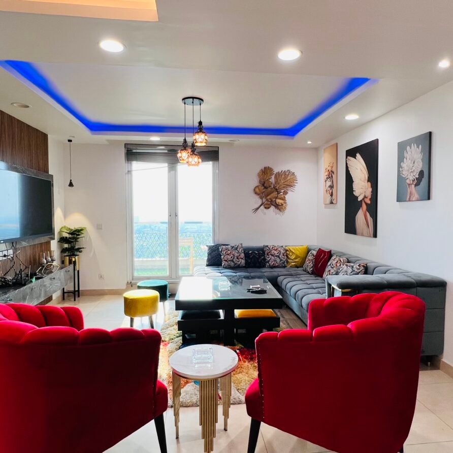 Gold Crest Family 2-Bedroom Apartment with Balcony And City View