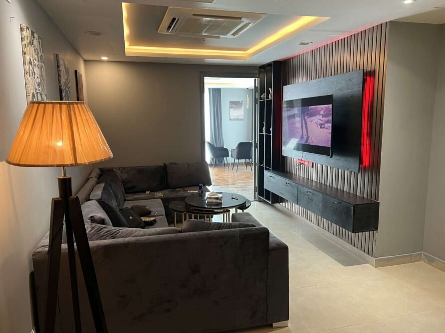 Modern One-Bedroom Apartment – DHA Phase 4